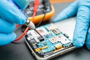 Technicien expert en réparation d’appareils électroniques à Marseille